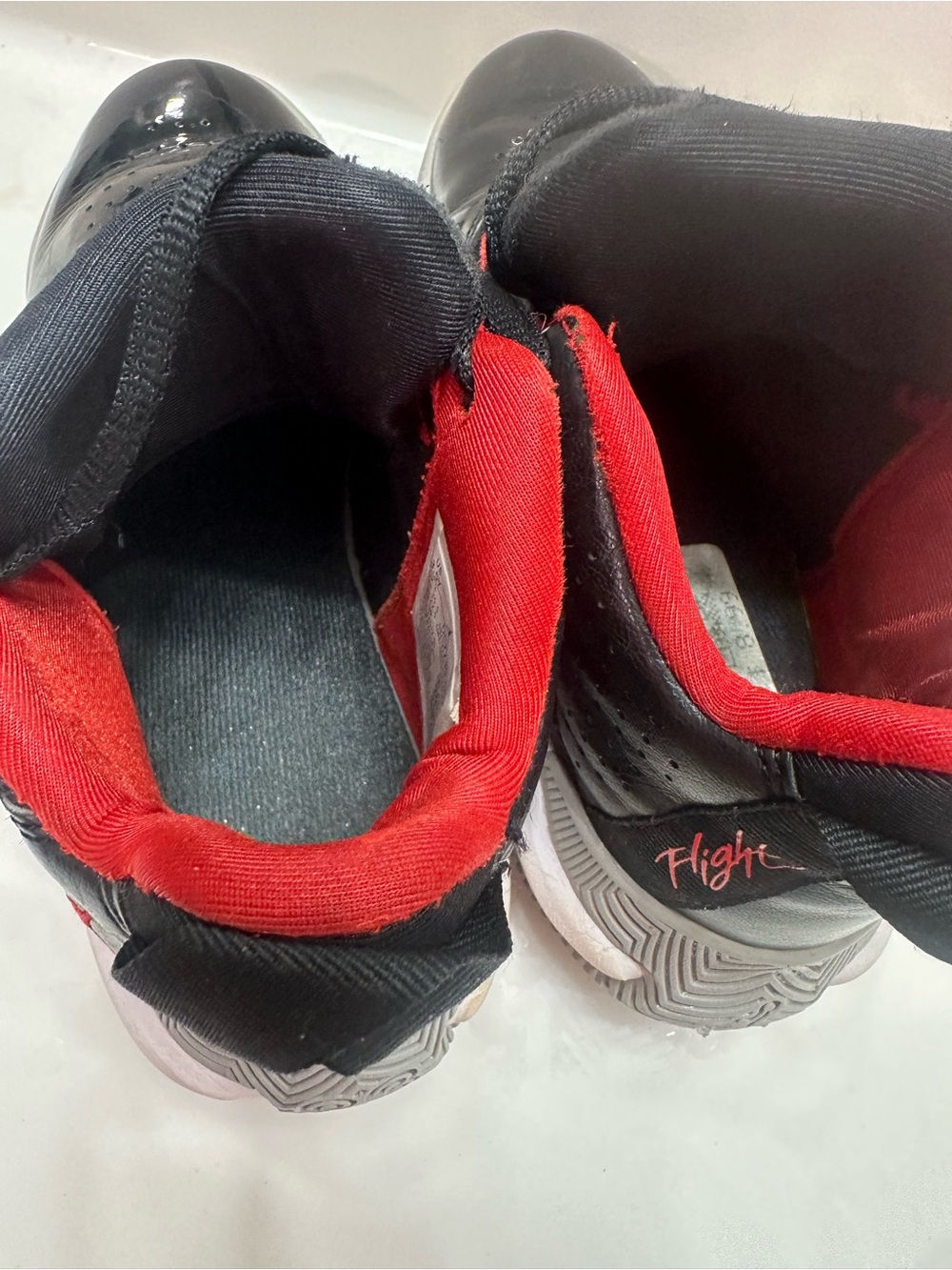 Jordan Kids Sneakers in Black and Red
